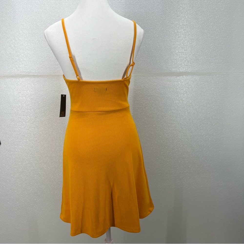 NWT Women's Mini Knit Skater Dress
Gold‎  Fable S - Picture 7 of 14